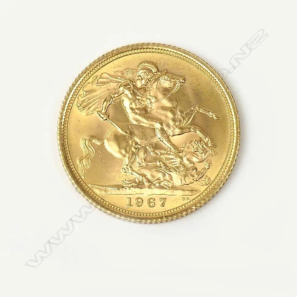 A 1967 full sovereign gold coin Image 1++