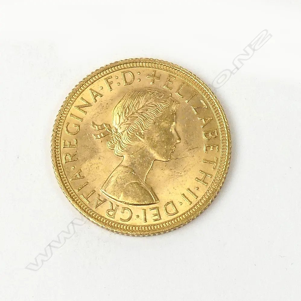A 1958 full sovereign gold coin Image 1++