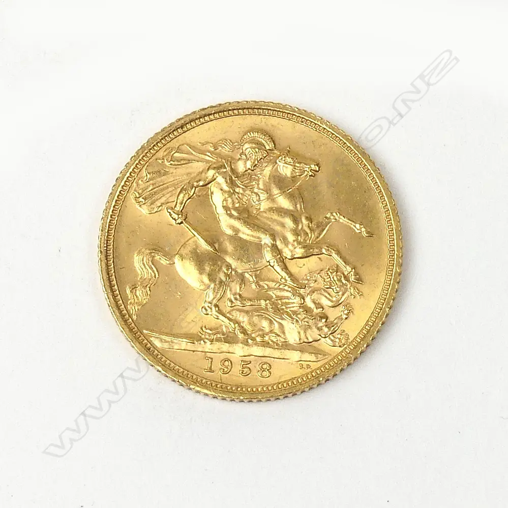 A 1958 full sovereign gold coin Image 1++