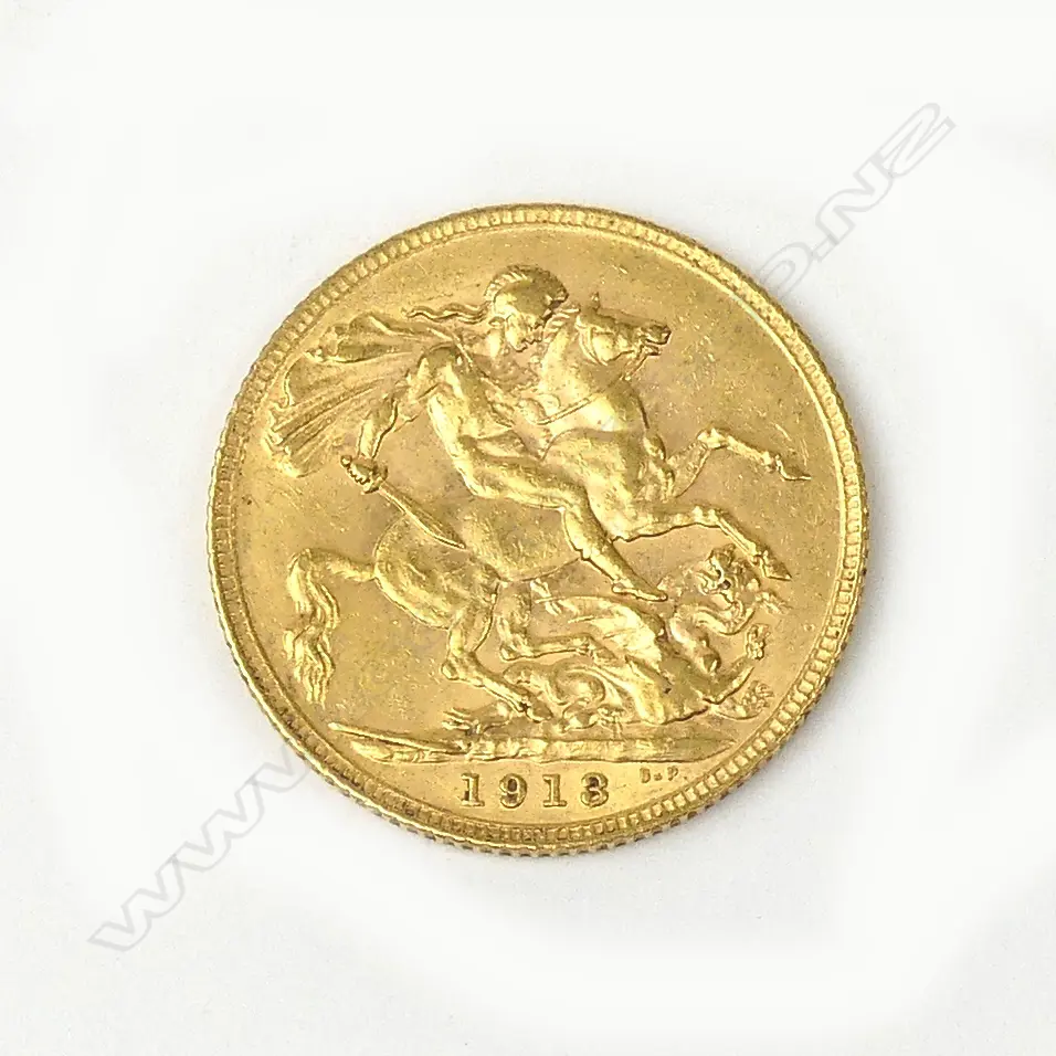 A 1913 full Sovereign gold coin Image 1++
