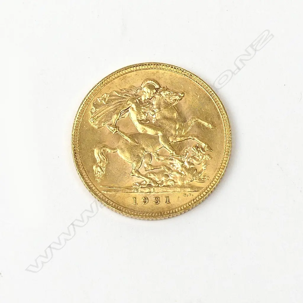 A 1931 full sovereign gold coin Image 1++