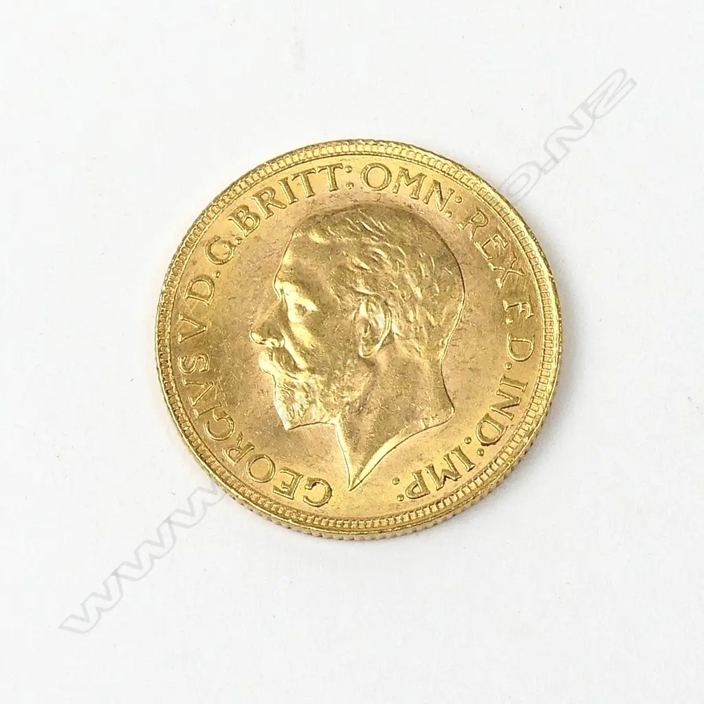 A 1931 full sovereign gold coin Image 1++