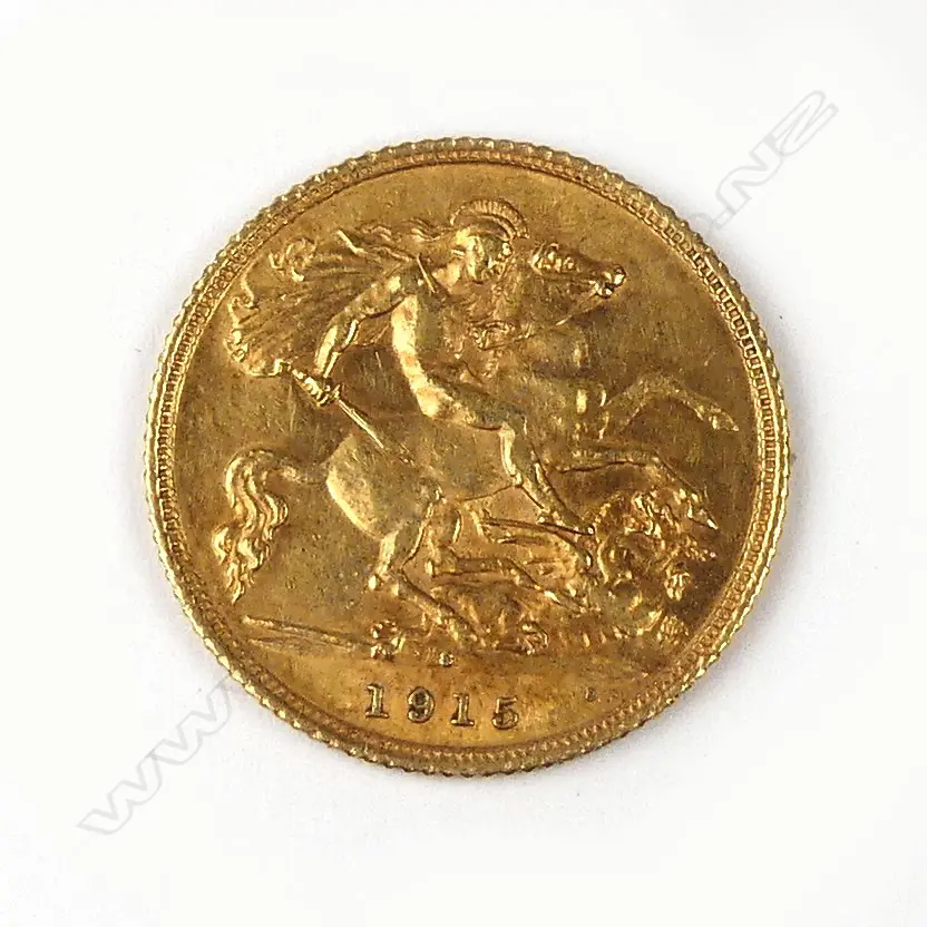 A 1915 half sovereign gold coin Image 1++
