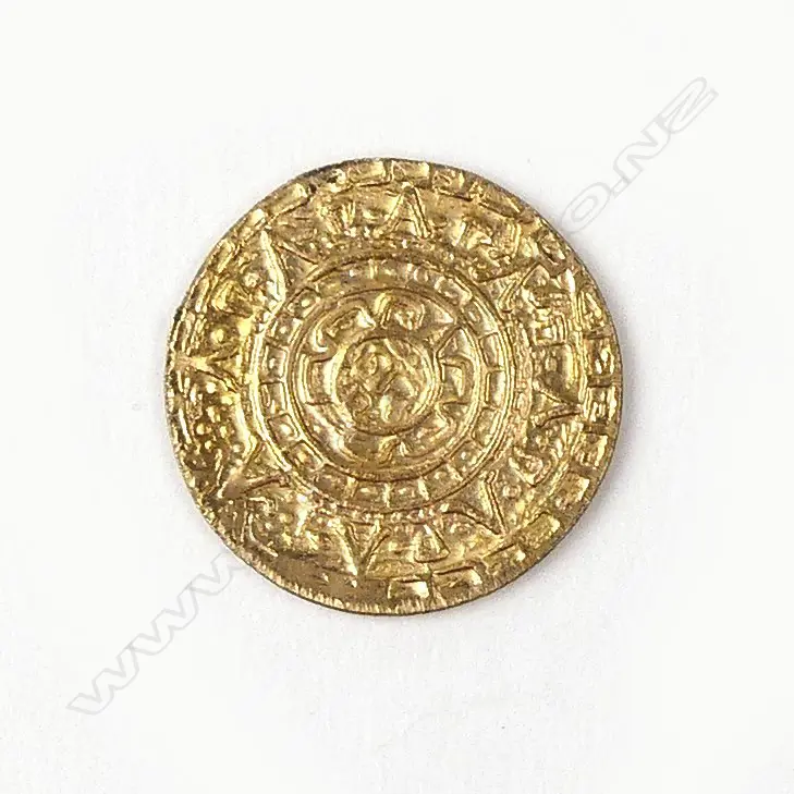 An Aztec miniature 23ct. gold medal Image 1++