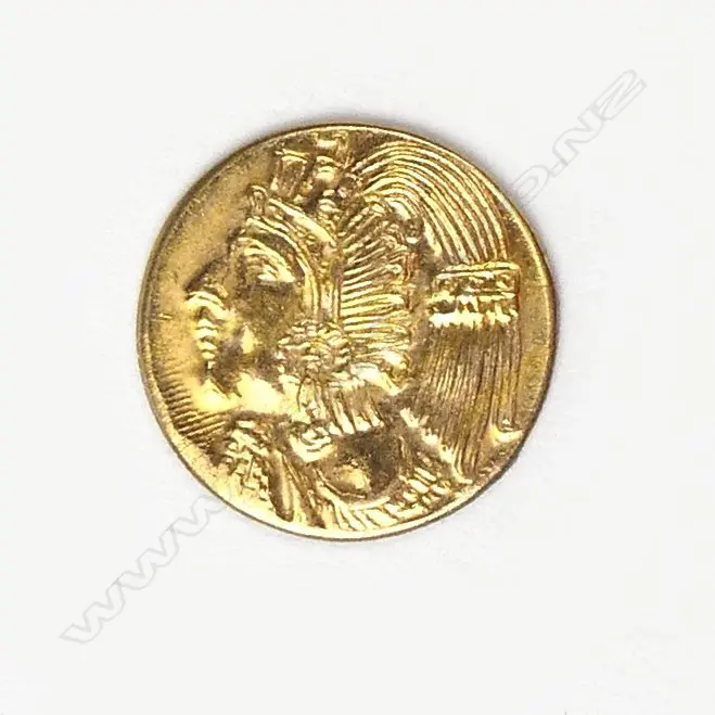 An Aztec miniature 23ct. gold medal Image 1++