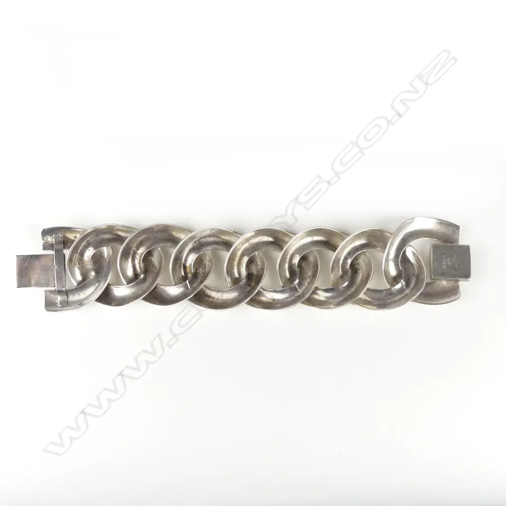 A vintage large Mexican silver bracelet Image 1++