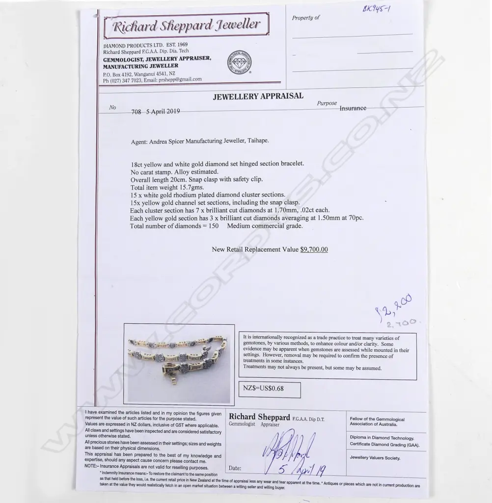 An 18ct yellow & white gold diamond tennis type bracelet Image 1++