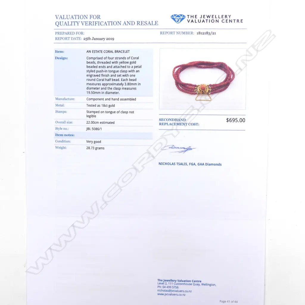 An estate 18ct gold and coral bracelet Image 1++