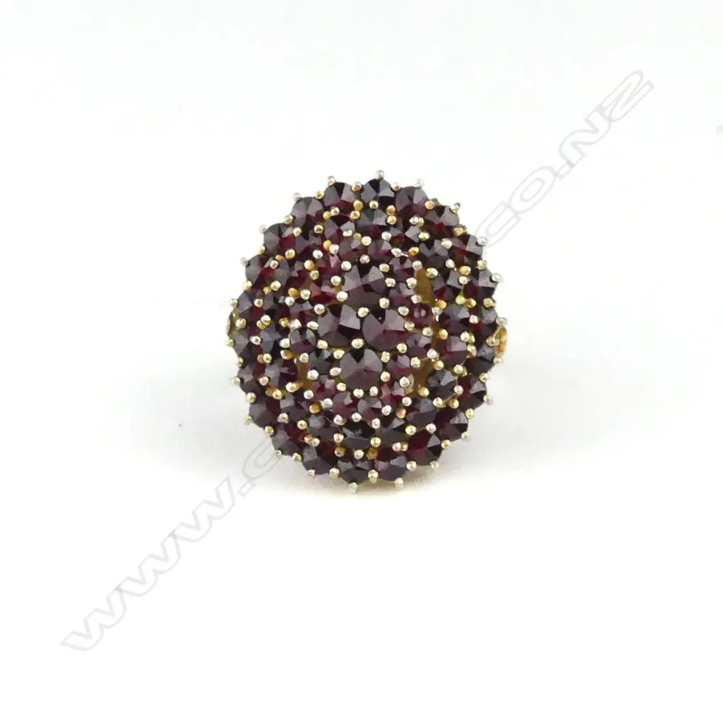 A vintage Bohemian garnet and gold plated ring Image 1++