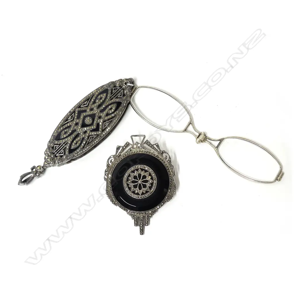 Two lady's Art Deco marcasite jewelled items Image 1++