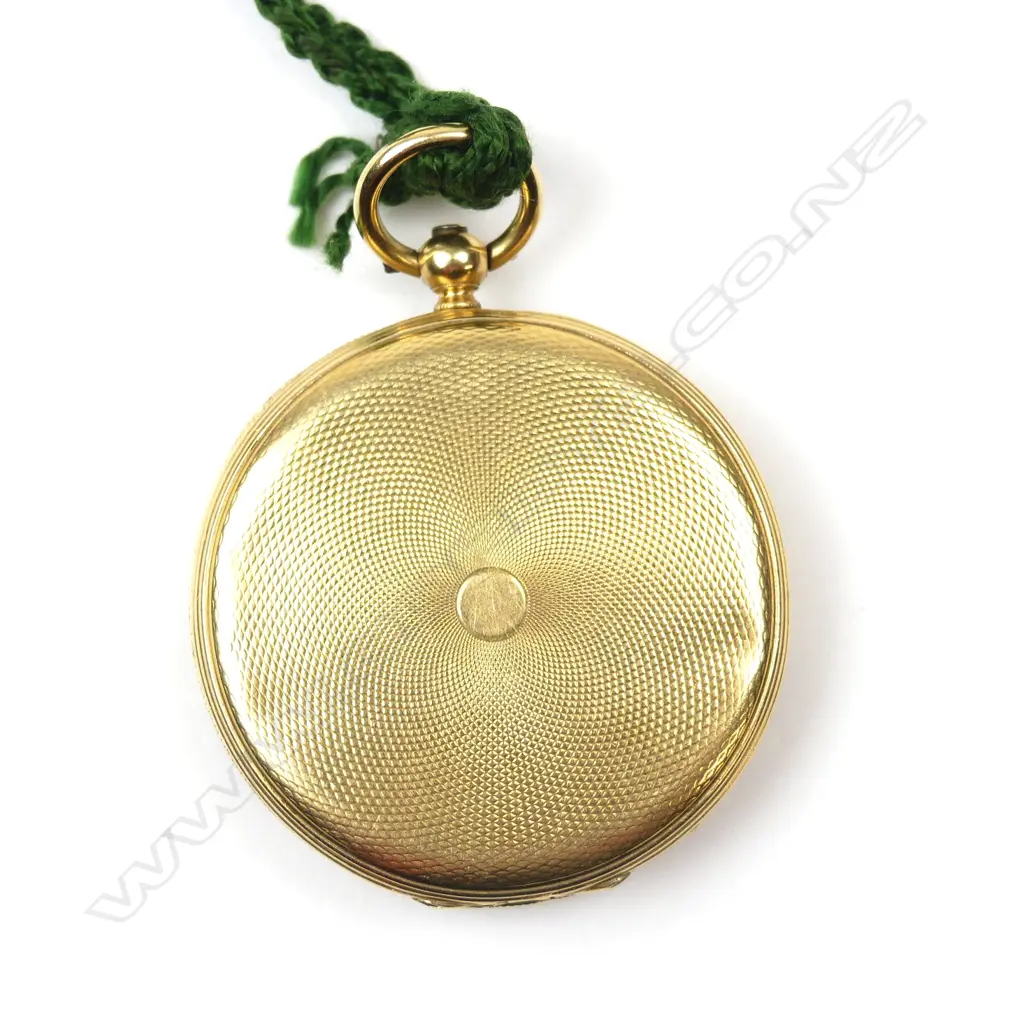 An 18ct. gent's mid-size open face pocket watch Image 1++