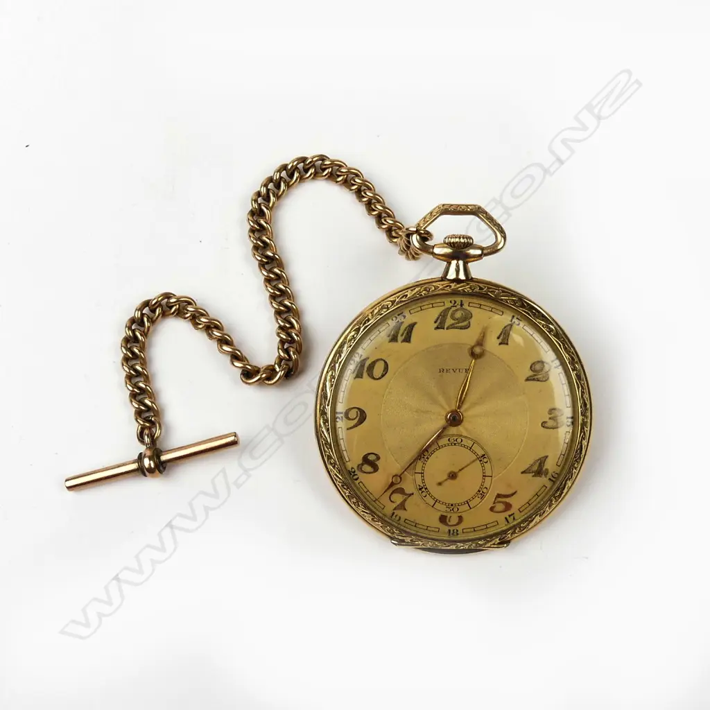 An Art Deco 14ct. gent's 'Revue' pocket watch Image 1++