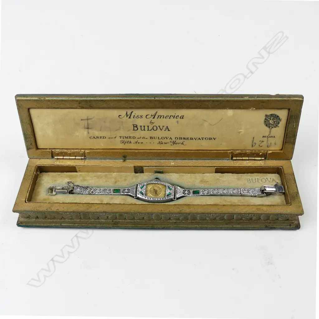 An Art Deco period Bulova 'Miss America' lady's wristwatch Image 1++