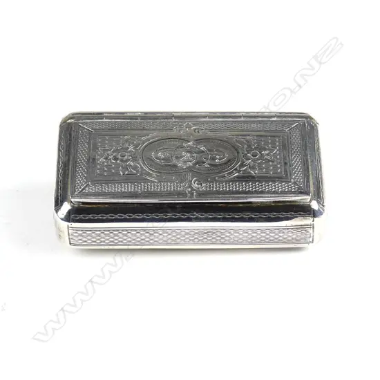 A 19thC European silver snuff box