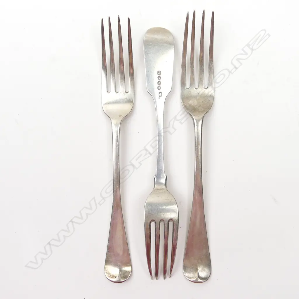 Three silver table forks Image 1++