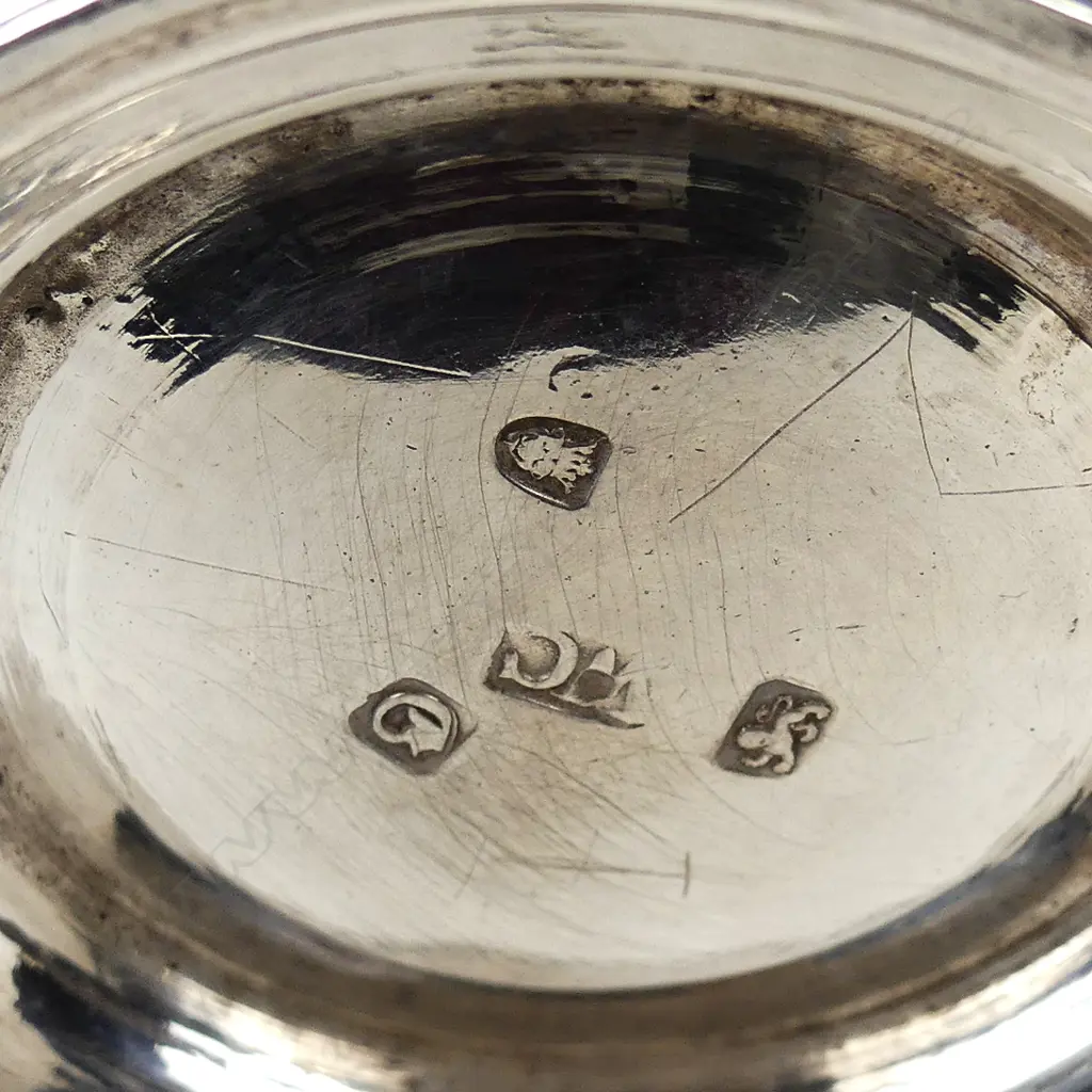 An early George III silver baluster mug Image 1++