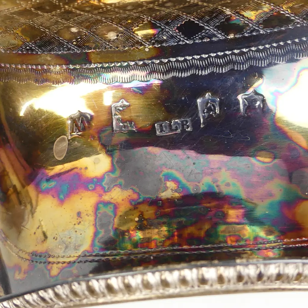 An Irish silver creamer Image 1++