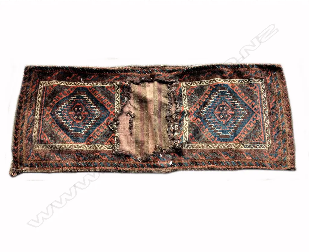 An antique Afghanistan Baluch saddle bag Image 1++