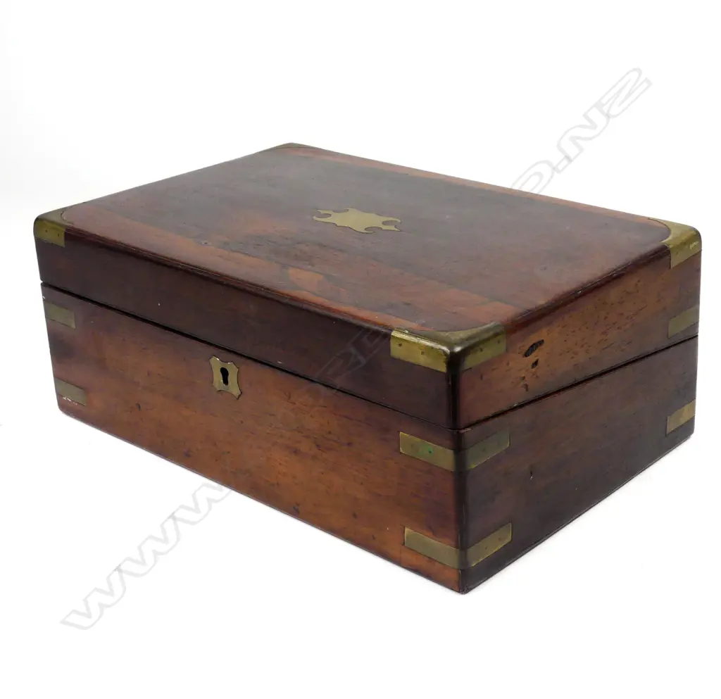 A Victorian rosewood writing slope Image 1++