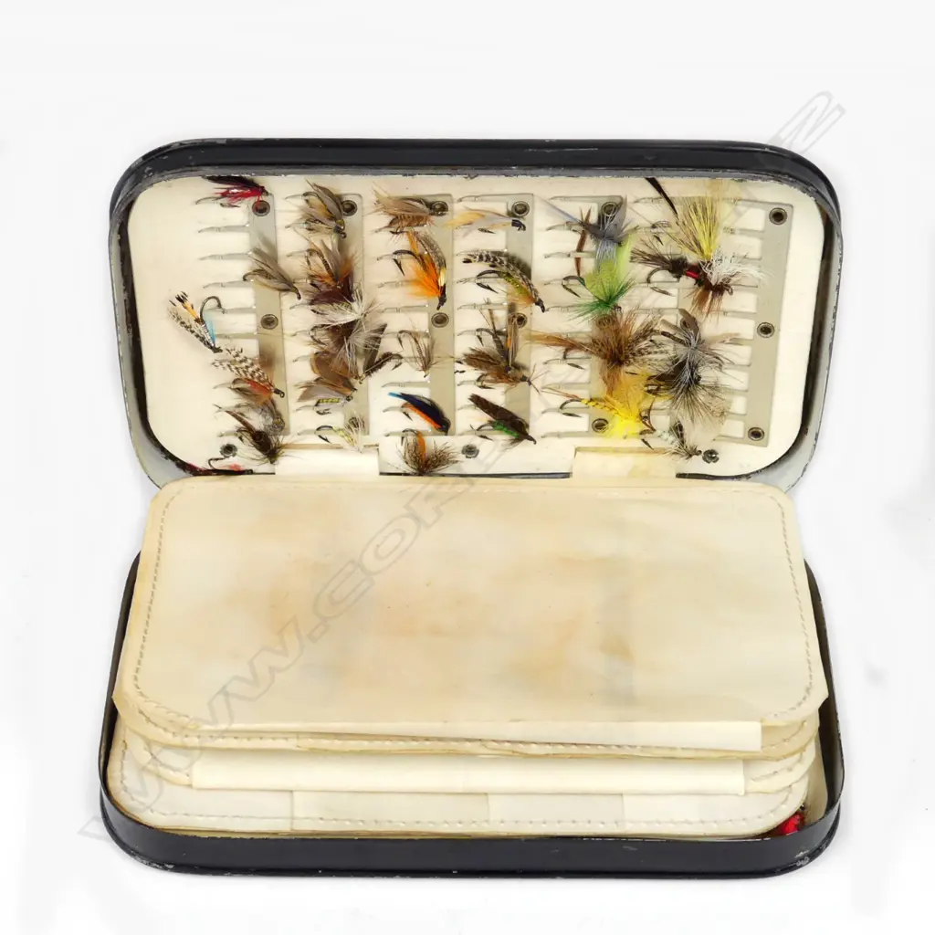 A black lacquer tin fly box Image 1++