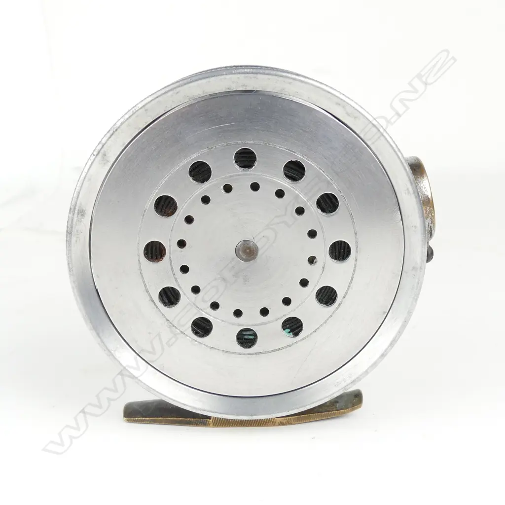 A F. Steans & Co. 3½" trout reel Image 1++