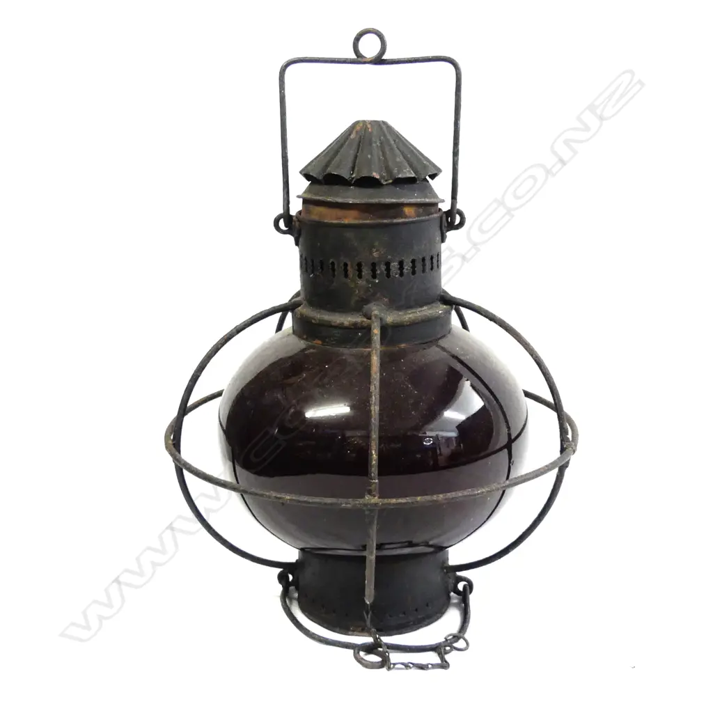 A vintage ship's light Image 1++