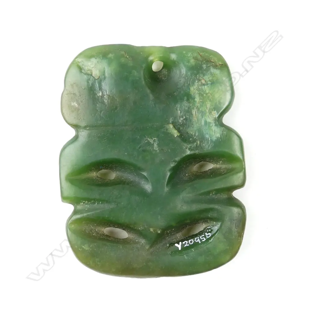 A pre-European Maori pounamu hei tiki Image 1++