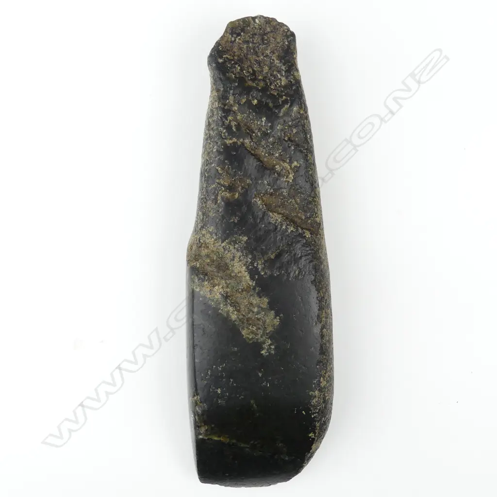A large Maori pre-European pounamu toki (greenstone adze) Image 1++