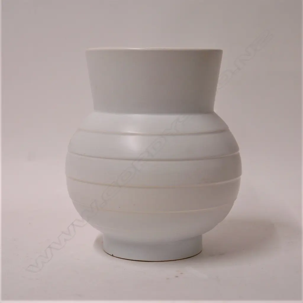 A Crown Lynn ‘Hand Potted’ medium size vase Image 1++