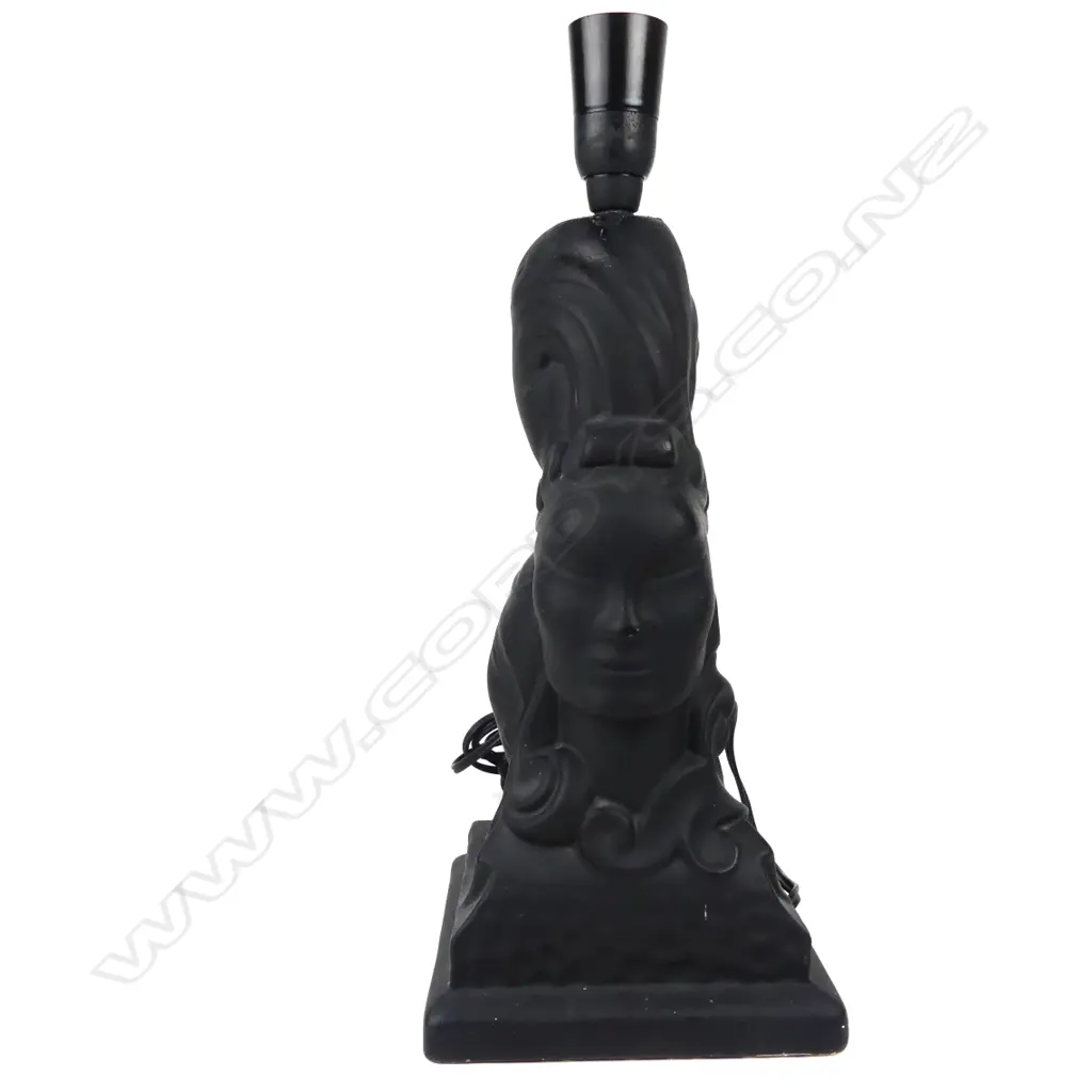 A Crown Lynn 'Three Faces of Eve' table lamp base Image 1++