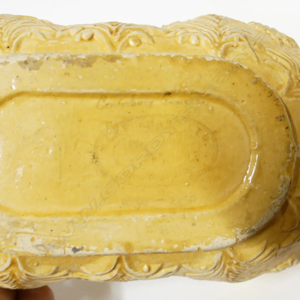 A Luke Adams pottery basket Image 1++