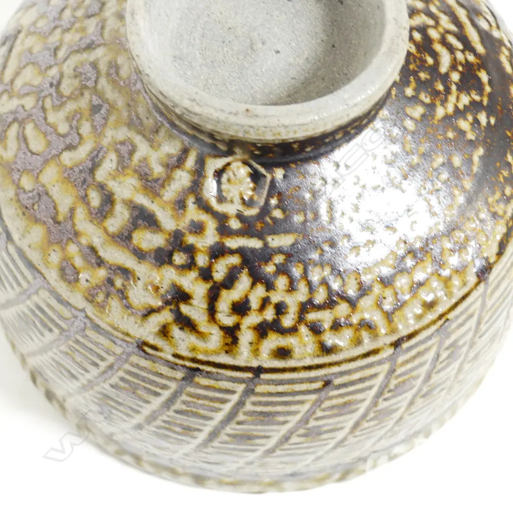 A Mirek Smisek salt glazed pottery bowl Image 1++