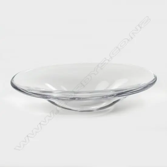 A crystal bowl by Göran Wärff for Kosta Boda