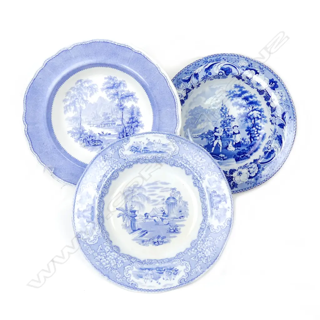 Three Victorian blue and white bowls Image 1++