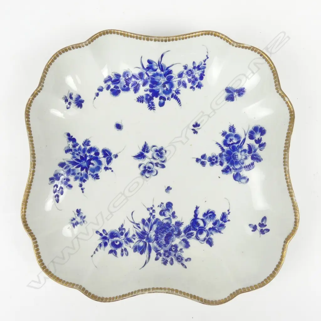 A First Period Worcester dry blue dish Image 1++