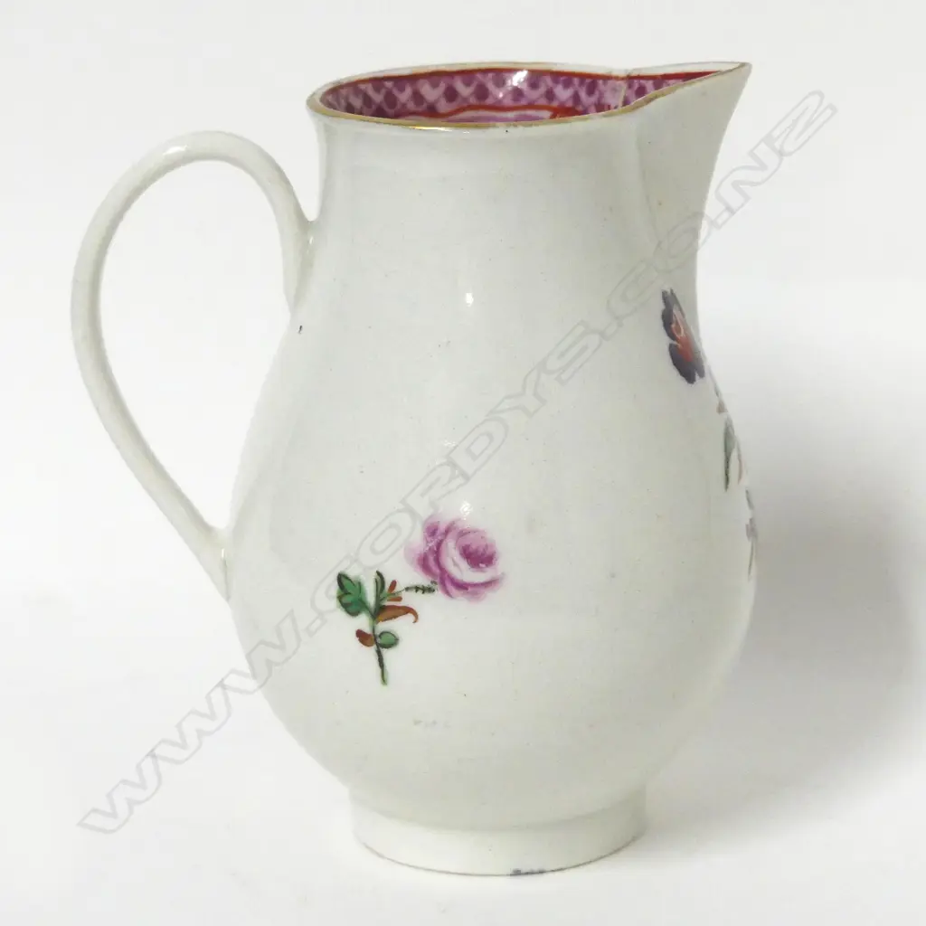 An 18thC Worcester sparrow beak jug Image 1++