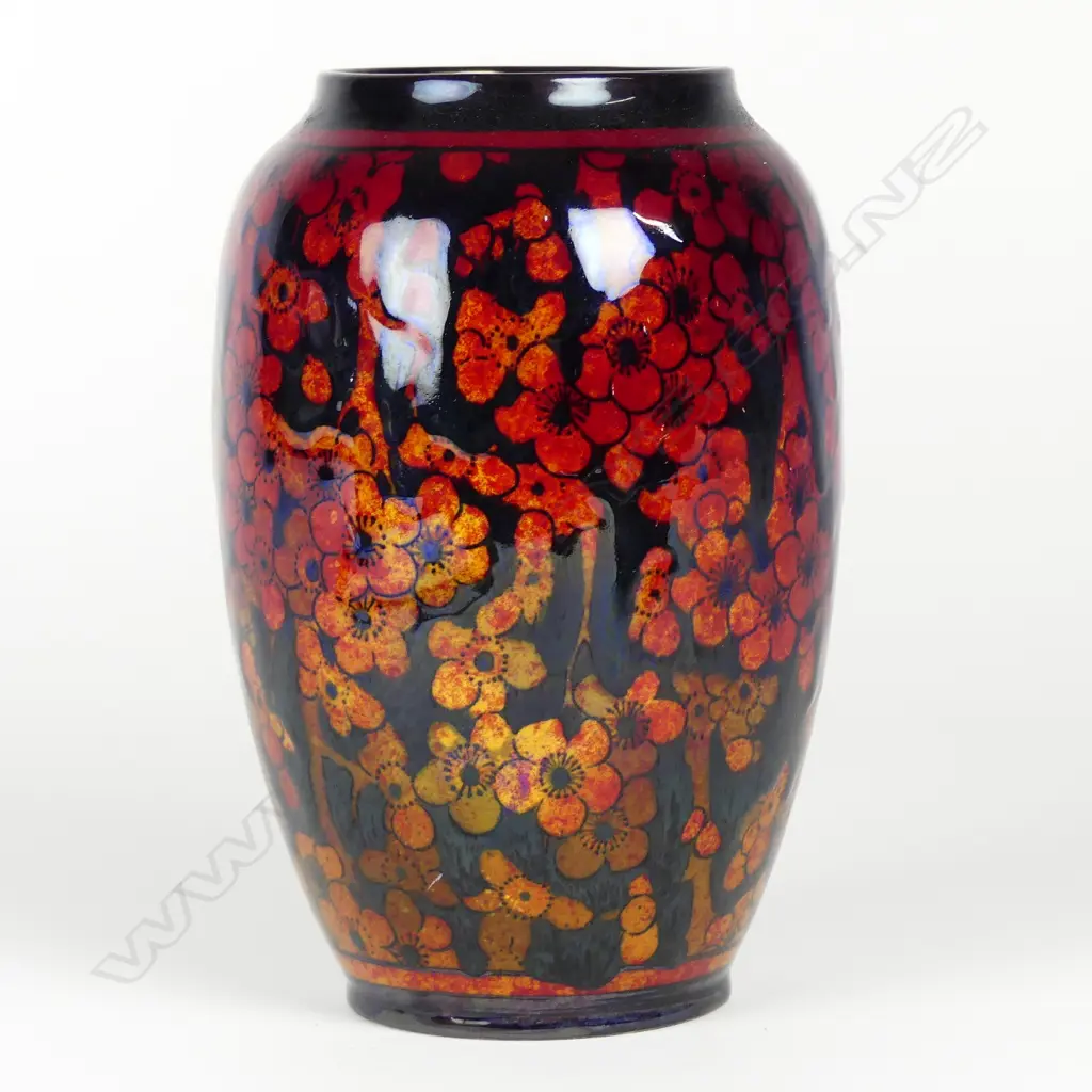 A Royal Doulton Sung flambé vase Image 1++