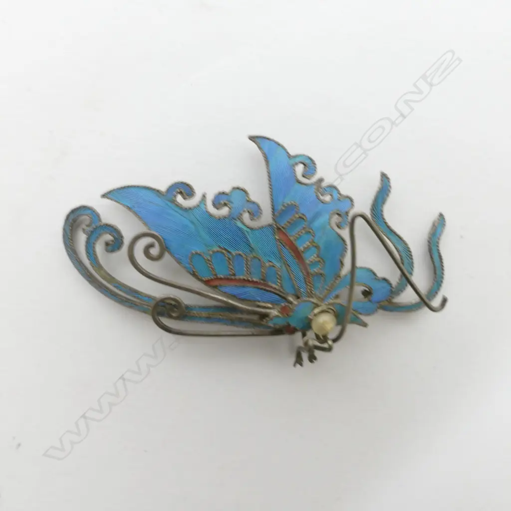 Six 19thC Chinese Kingfisher jewellery items Image 1++