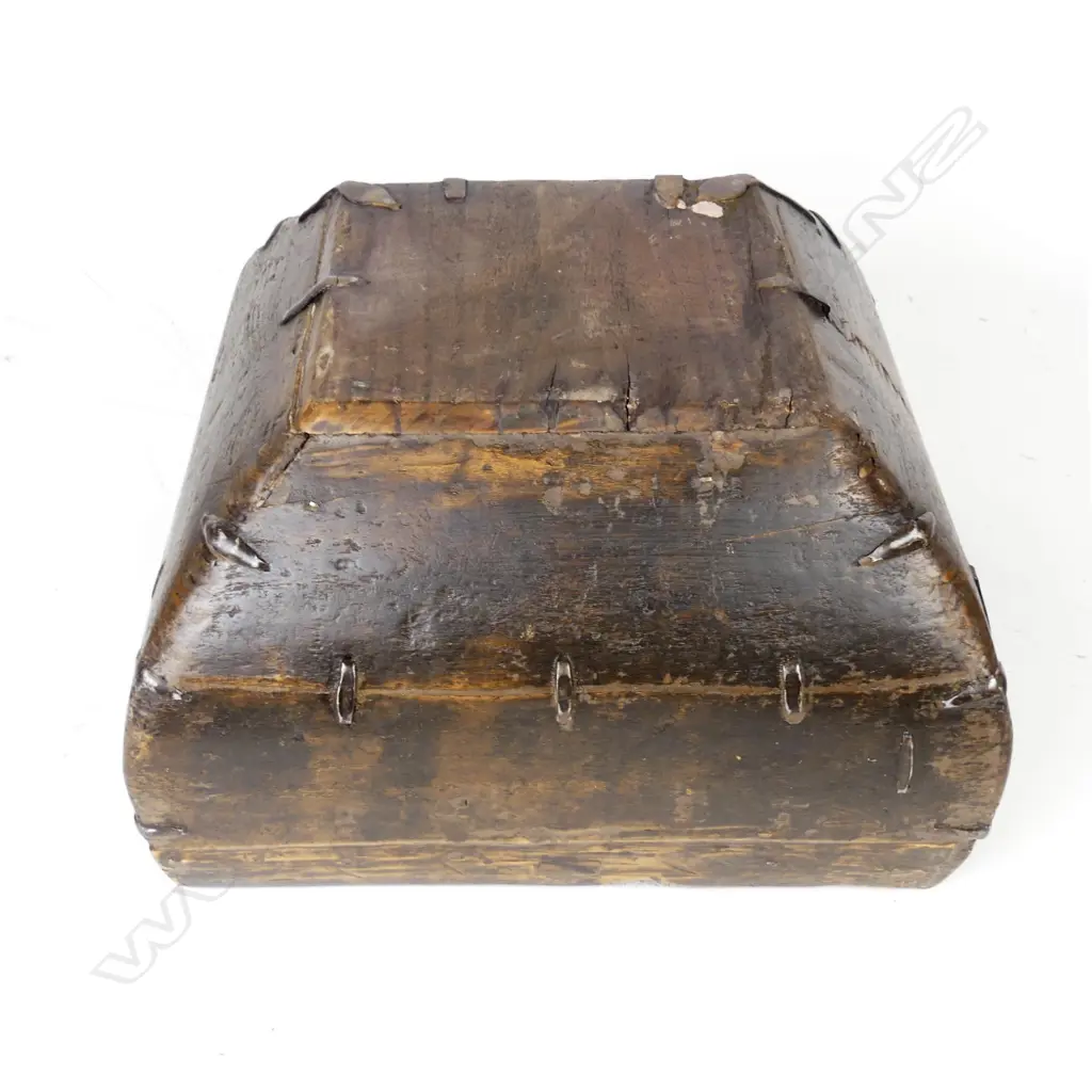 An old Chinese square wooden bucket or rice carrier Image 1++