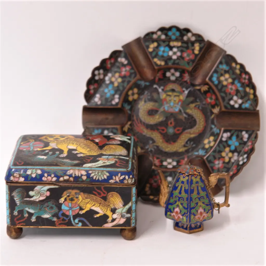 Three Oriental cloisonné pieces Image 1++