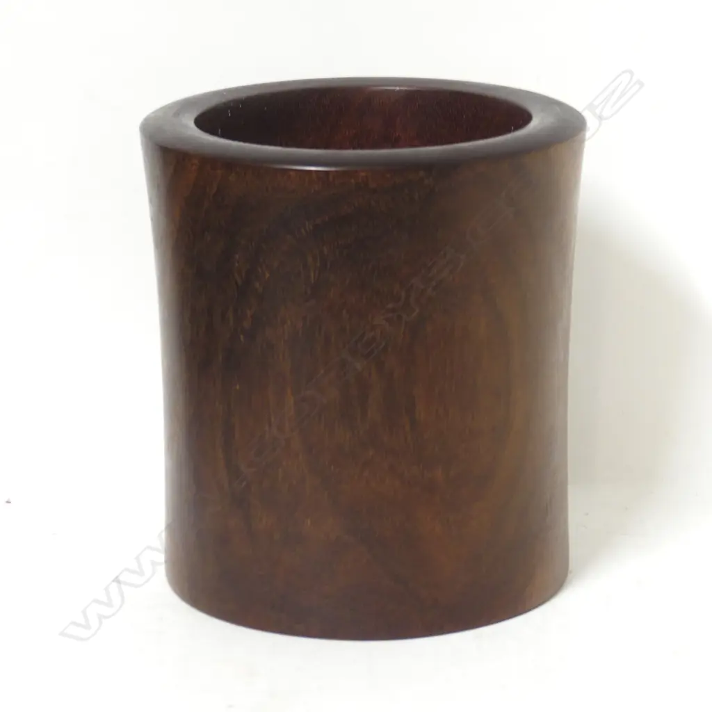 A Chinese rosewood brush pot Image 1++