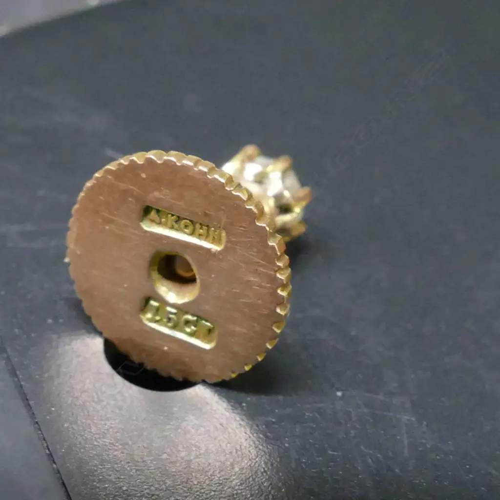 Adolph Kohn N.Z. colonial 15ct. rose gold and solitaire diamond shirt stud Image 1++