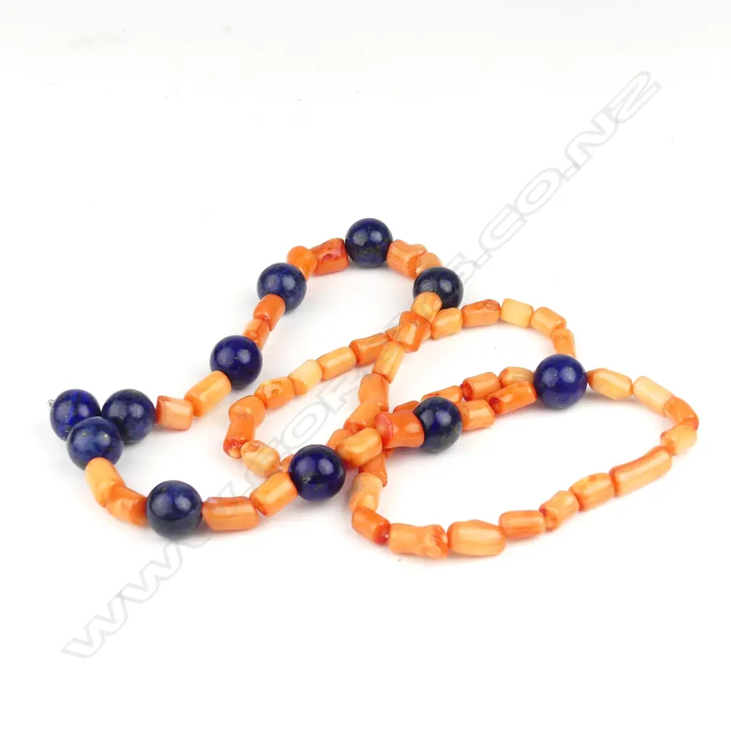 A coral and lapis lazuli bead necklace Image 1++