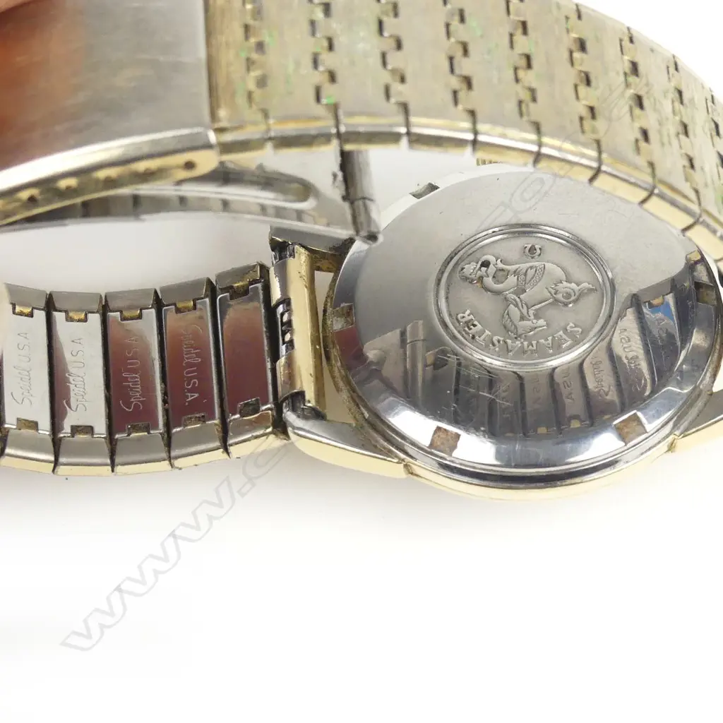 A gent's Omega Seamaster wristwatch Image 1++