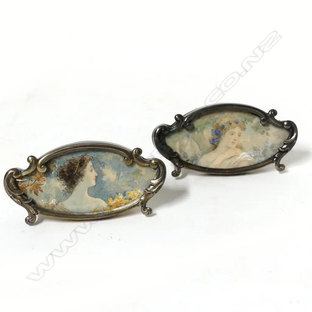 A pair of early 1900s French silver place name or menu holders Image 1++