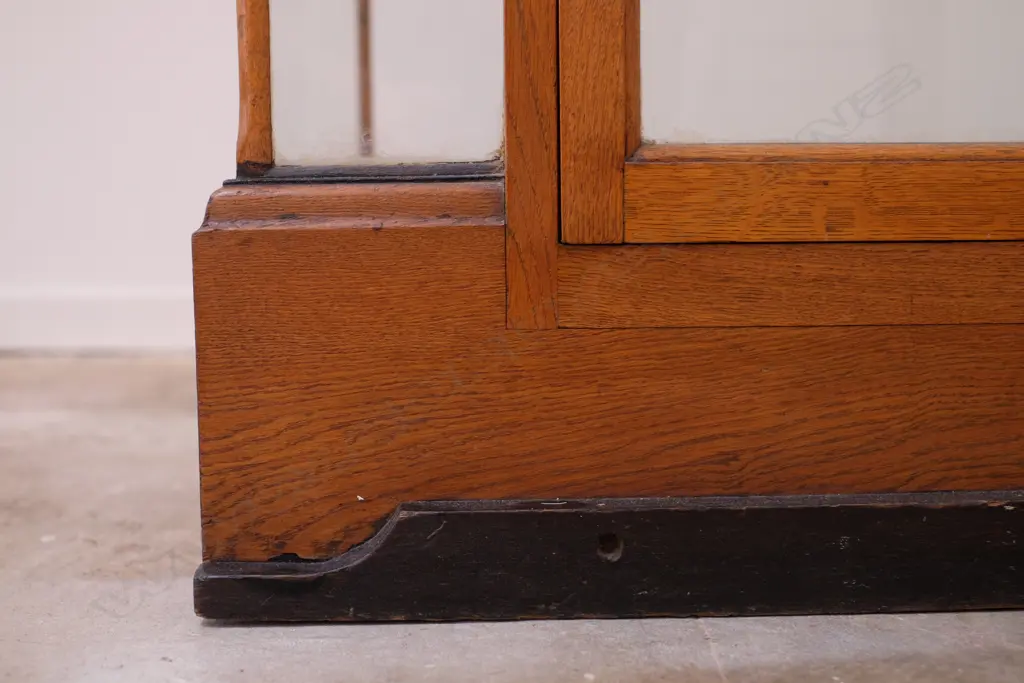 A 1920/1930s oak framed and glazed art deco shop display cabinet Image 1++