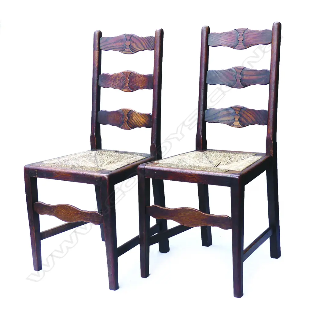 Four oak country rush seated chairs Image 1++