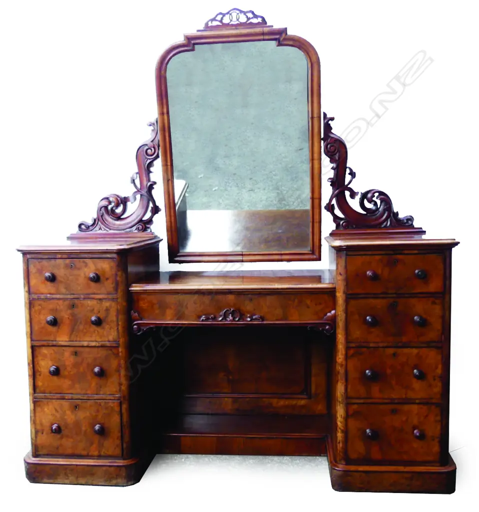 A Victorian walnut double pedestal dressing table Image 1++