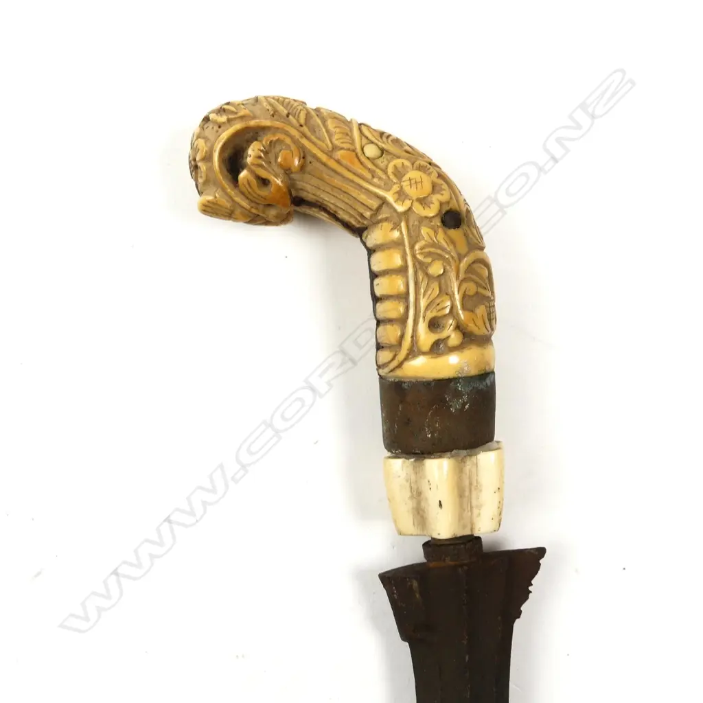 An antique Indonesian kris Image 1++