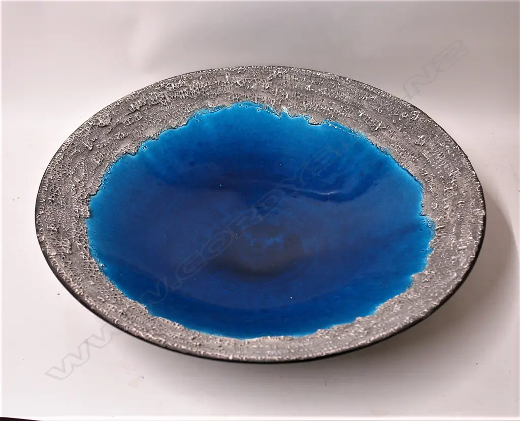 A good Len Castle (1924-2011) Volcanic Series blue Crater Lake/Alkaline Pool large bowl Image 1++
